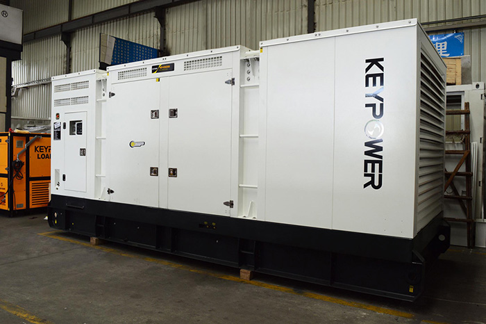 800 kw Cummins generator with 1000L 110% fully bunded base fuel tank for Australia 02.jpg